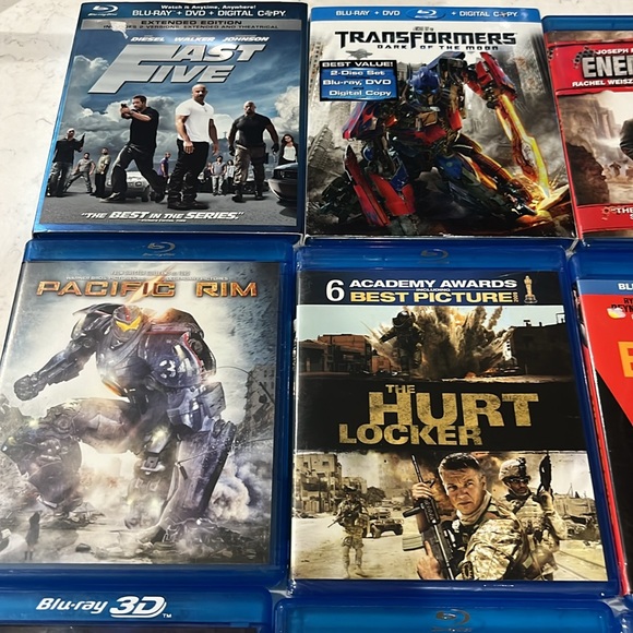 Bundle of 14 Action packed blue rays - Picture 3 of 6